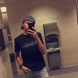 Meet your Posher, Jose